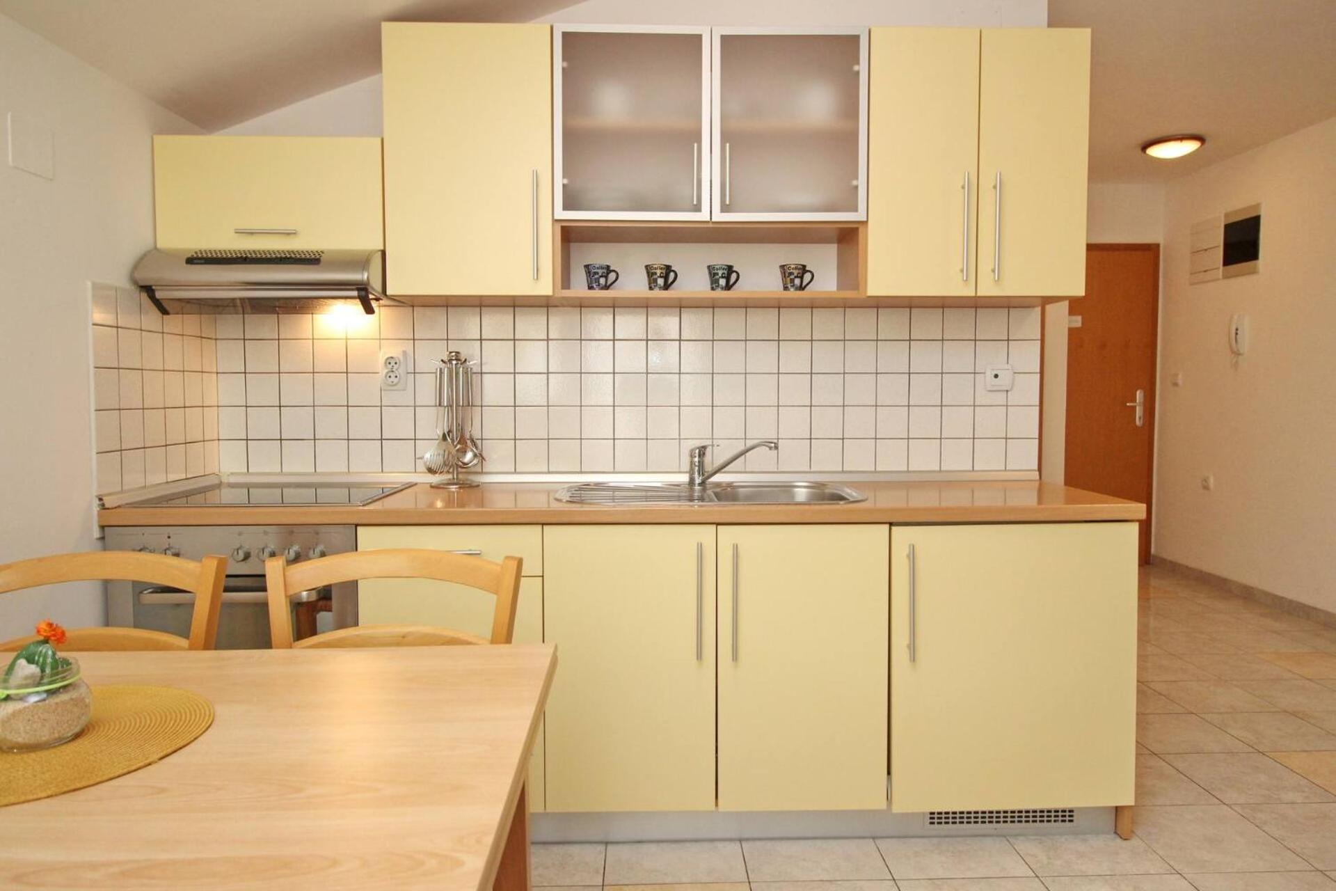 Apartments Knezevic Baska  Ngoại thất bức ảnh